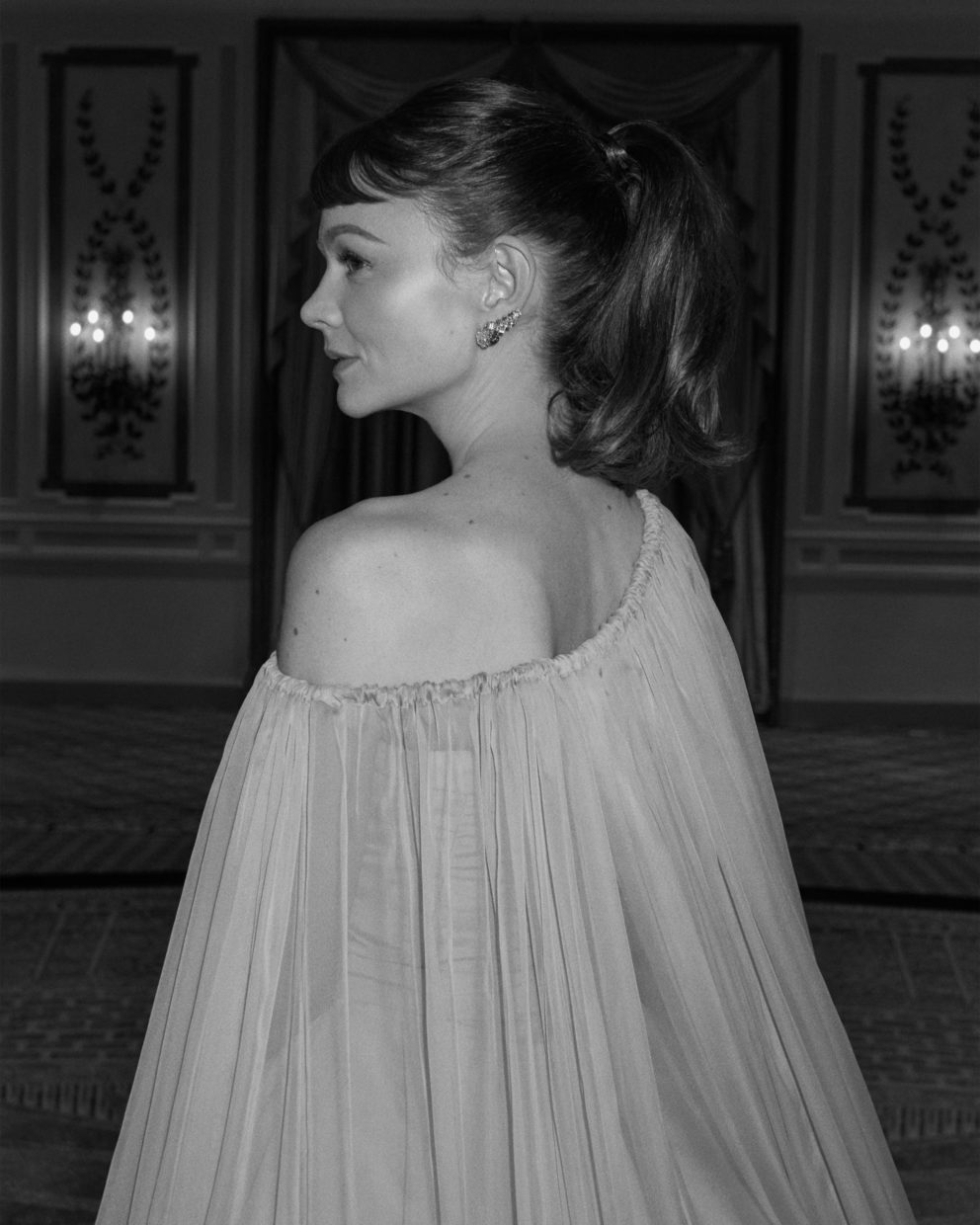 210913 0020 Met Valentino Carey Mulligan 066 By Christian Hogstedt