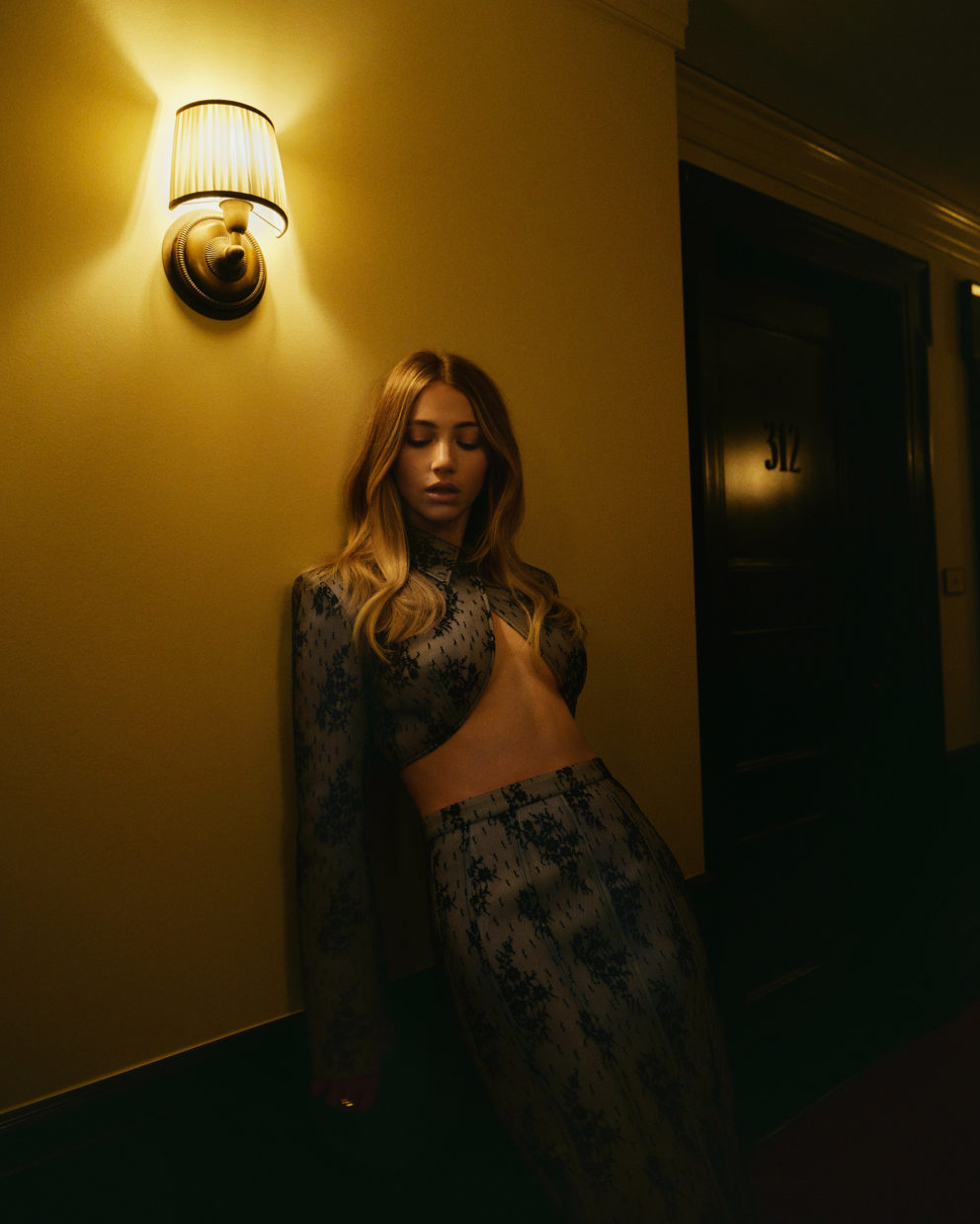 260302 0030 ￼￼￼￼ Emily Rudd 028 Web S Rgb By Christian Hogstedt